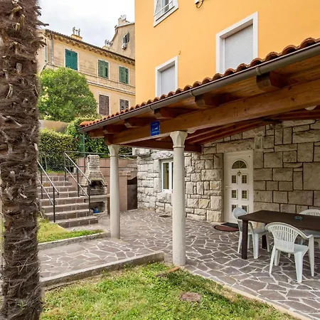 1 Bedroom Stunning In Opatija